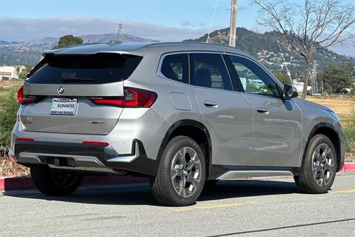 2025 BMW X1 xDrive28i