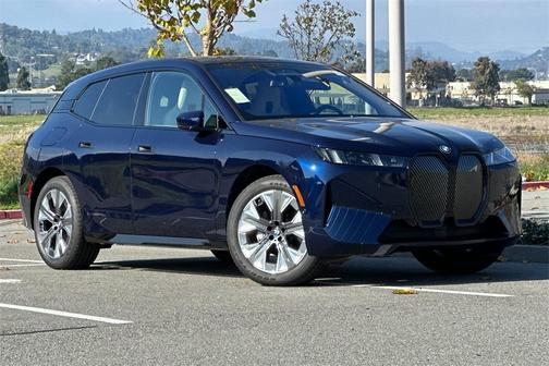 2026 BMW iX xDrive45
