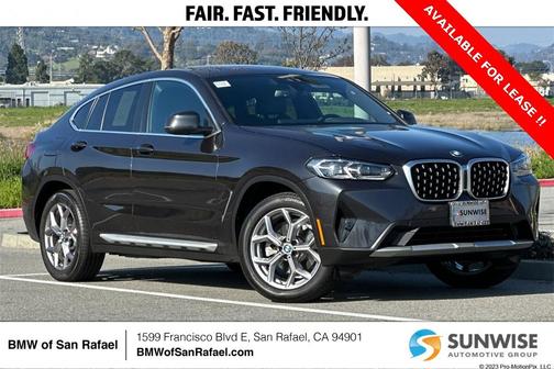 2025 BMW X4 xDrive30i