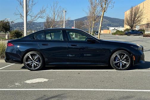 2026 BMW 550e xDrive