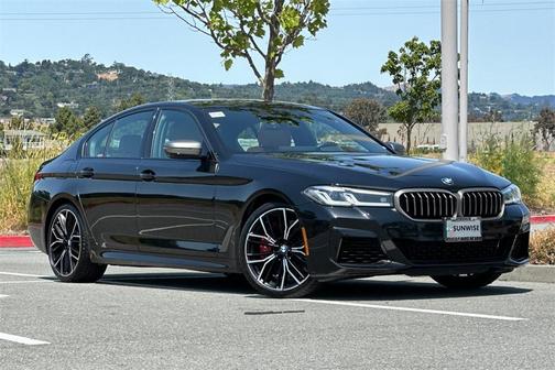 2022 BMW M550 i xDrive