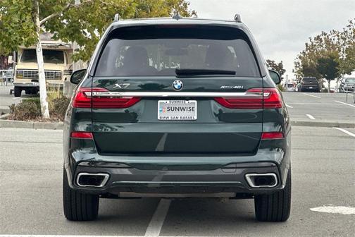 2022 BMW X7 xDrive40i