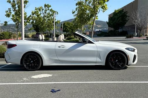 2025 BMW 430 i
