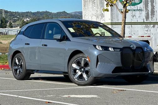 2026 BMW iX xDrive45