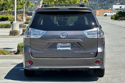 2012 Toyota Sienna SE
