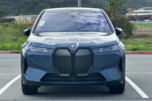 2026 BMW iX xDrive45