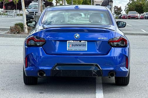 Portimao Blue Metallic 2026 BMW 230 i