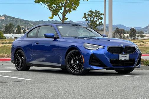 2024 BMW 230 i