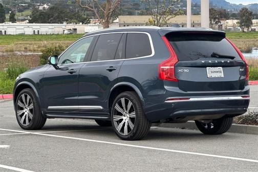 2023 Volvo XC90 B6 Ultimate 7-Seater