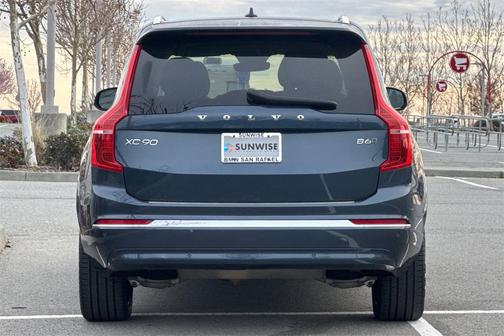 2023 Volvo XC90 B6 Ultimate 7-Seater
