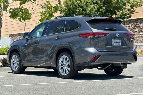 2021 Toyota Highlander Hybrid Limited