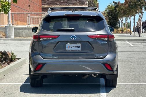 2021 Toyota Highlander Hybrid Limited