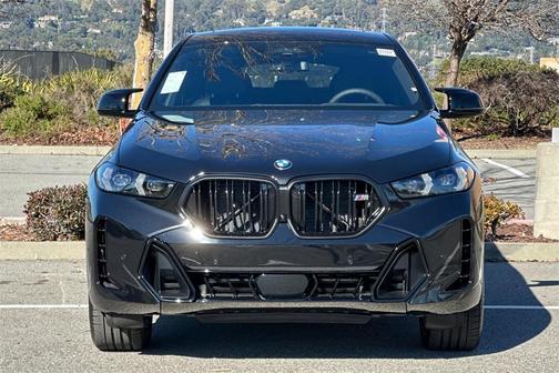 2026 BMW X6 M60i