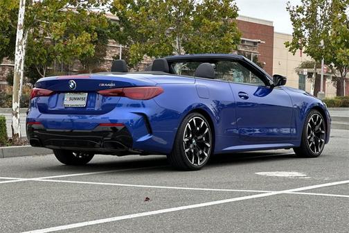 2025 BMW M440 i