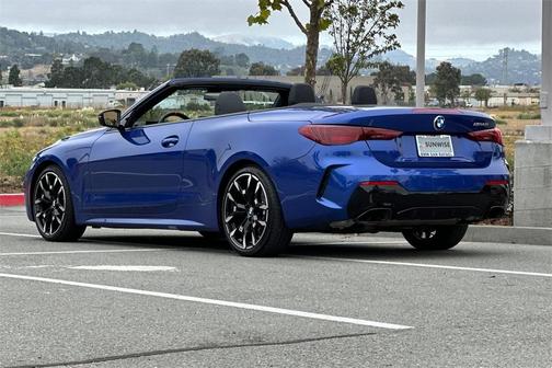 2025 BMW M440 i