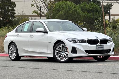 2023 BMW 330e 330e