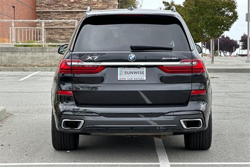 2022 BMW X7 xDrive40i