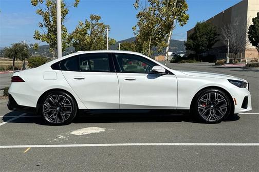2026 BMW i5 eDrive40
