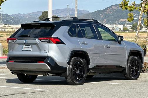 2022 Toyota RAV4 Hybrid XSE