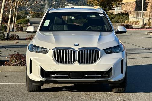 2026 BMW X5 PHEV xDrive50e