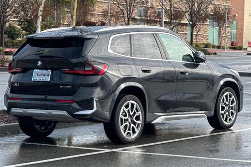 2025 BMW X1 xDrive28i
