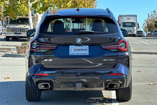 2023 BMW X3 xDrive30i