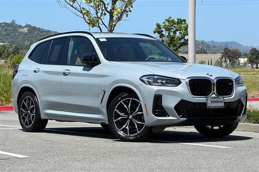 2024 BMW X3 M40i
