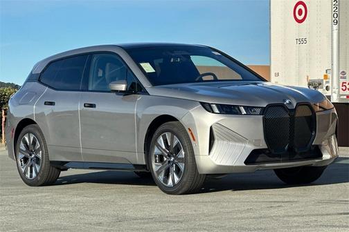 2026 BMW iX xDrive60