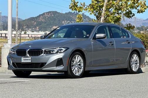 2024 BMW 330 i
