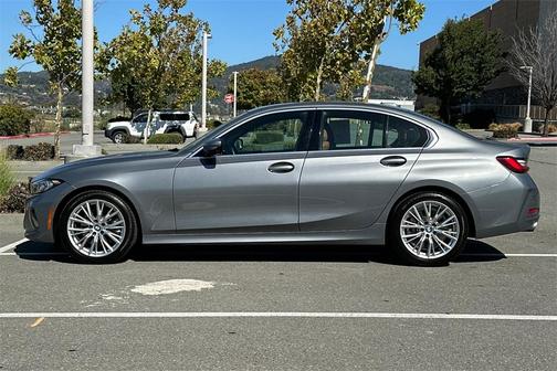 2024 BMW 330 i