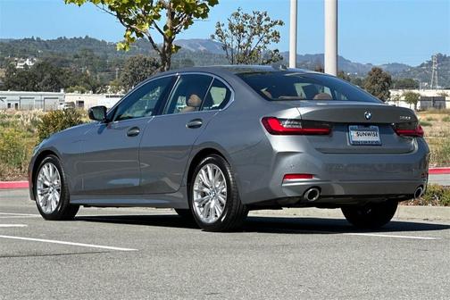 2024 BMW 330 i