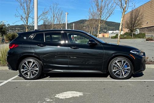 2022 BMW X2 M35i