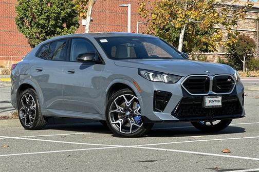2025 BMW X2 M35i
