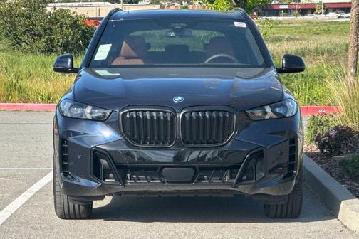 Carbon Black Metallic 2026 BMW X5 PHEV xDrive50e