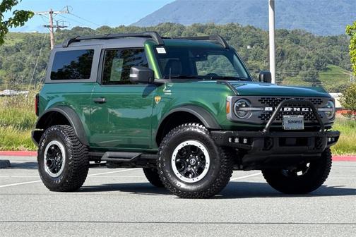2023 Ford Bronco Badlands
