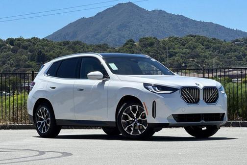 Mineral White Metallic 2026 BMW X3 30 xDrive