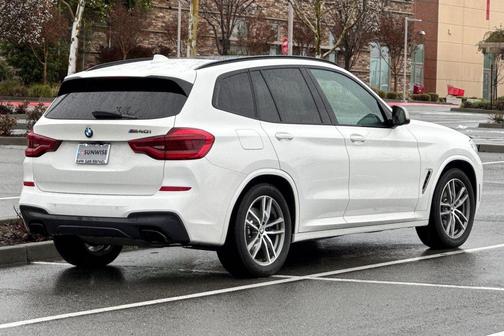 2018 BMW X3 M40i