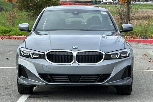 2026 BMW 330 i NA