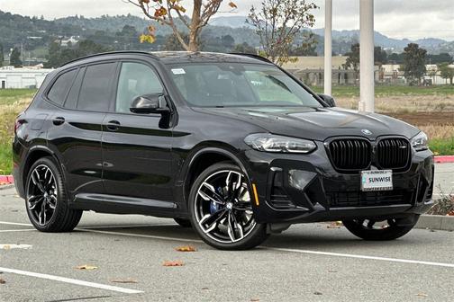 2023 BMW X3 M40i