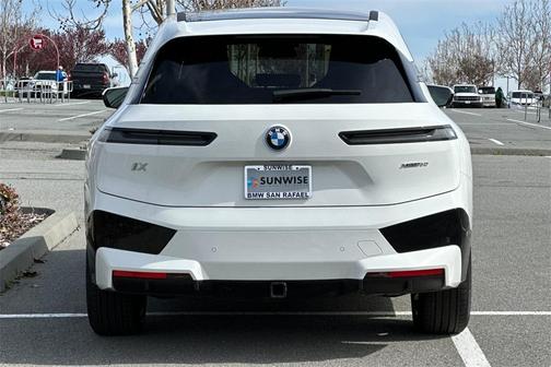 2023 BMW iX xDrive50