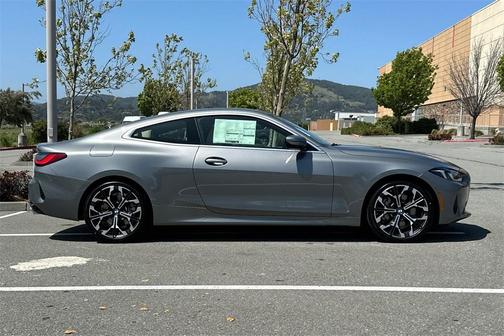 2025 BMW 430 i