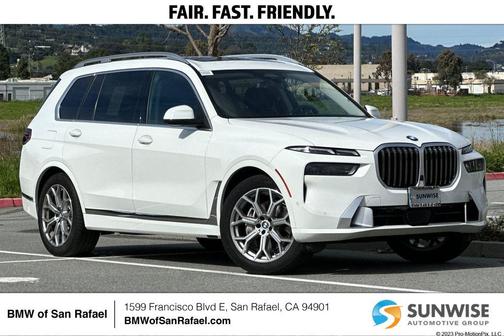 2025 BMW X7 xDrive40i