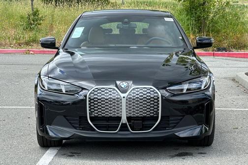 Black Sapphire Metallic 2026 BMW i4 Gran Coupe eDrive40