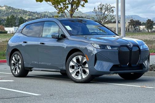 2026 BMW iX xDrive45