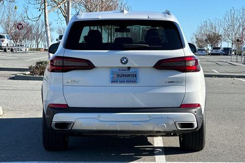 2023 BMW X5 PHEV xDrive45e