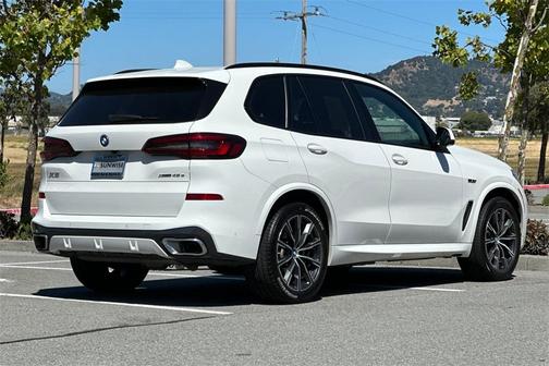 2023 BMW X5 PHEV xDrive45e