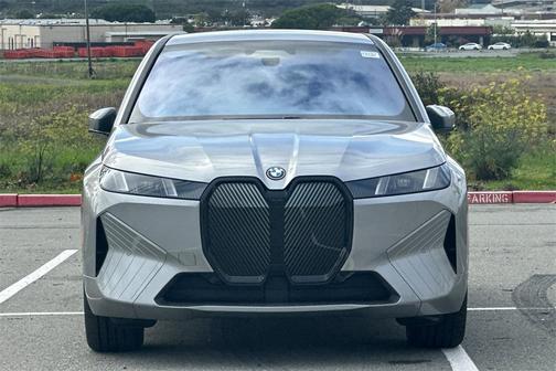 2026 BMW iX xDrive45