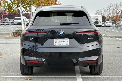 2026 BMW iX xDrive60