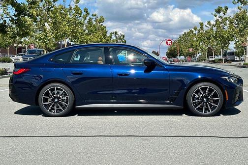 Tanzanite Blue II Metallic 2026 BMW i4 Gran Coupe eDrive40
