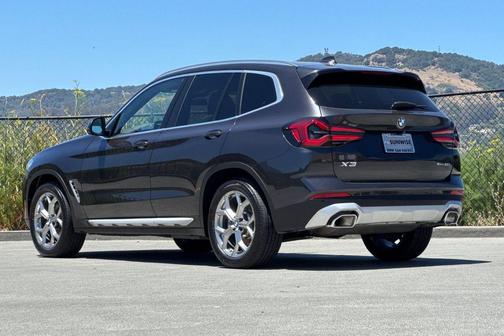 Dark Graphite Metallic 2022 BMW X3 xDrive30i